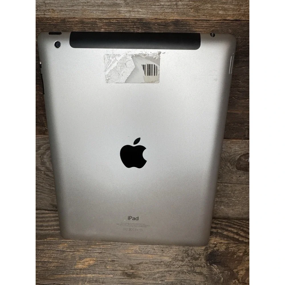 iPad 4 16G Black Silver Model‎ A 1460